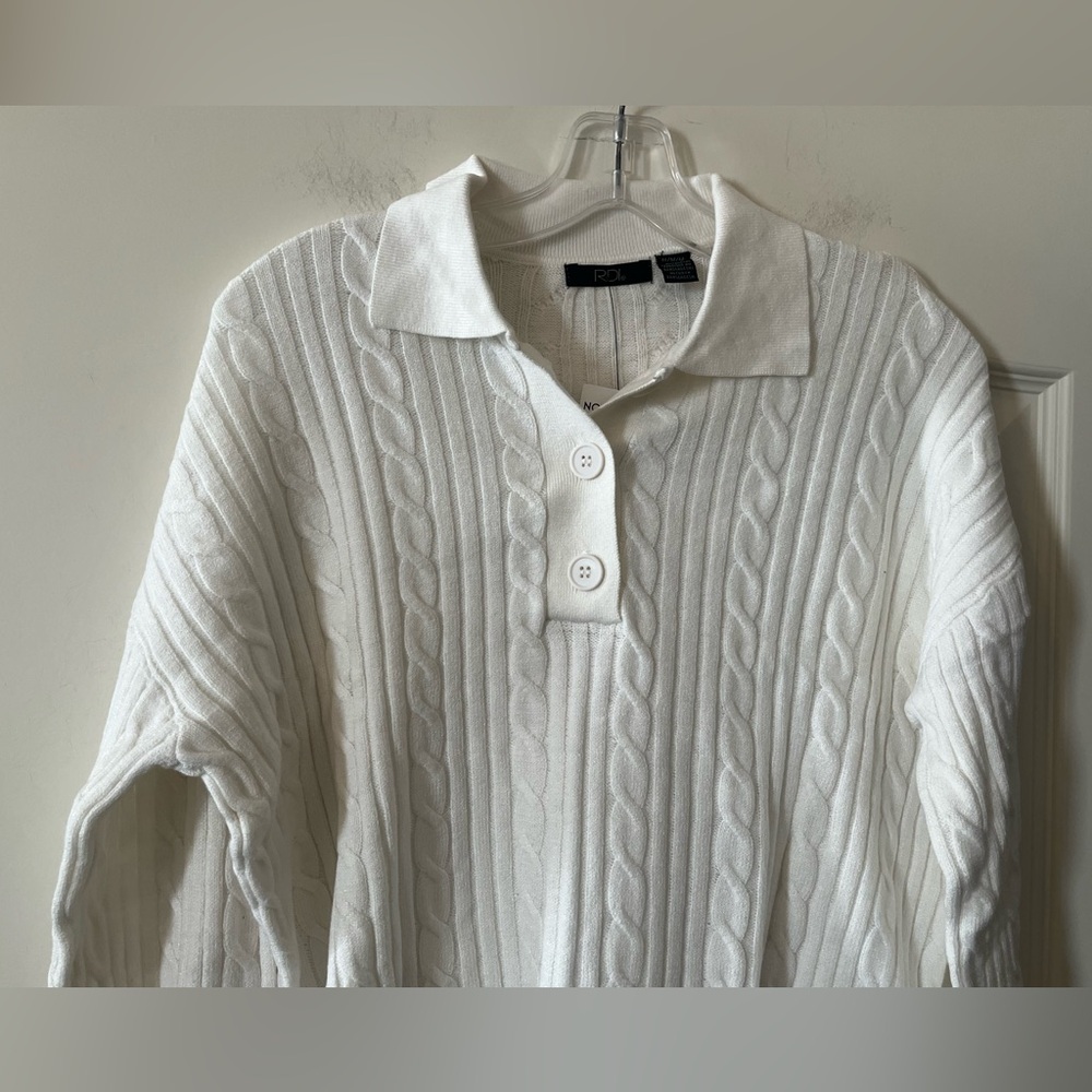 RDI Nordstrom White, Soft Knit Collared Sweater with Button Detail Size Medium - Picture 6 of 14